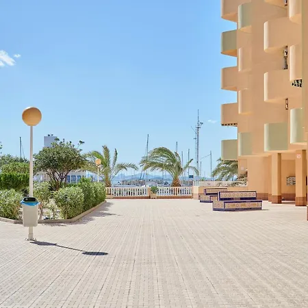 Mar Y Mar Apartment *